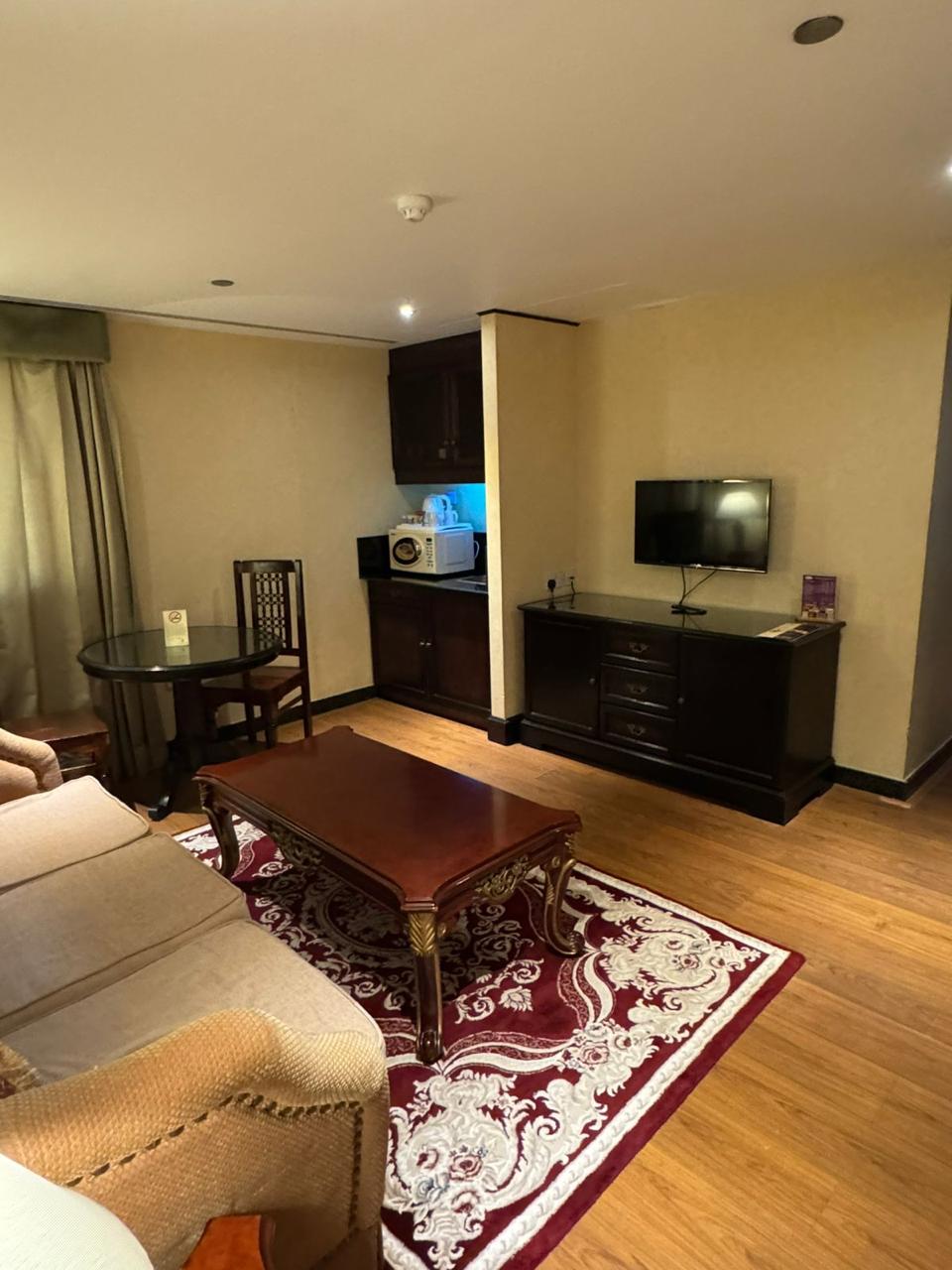 Hotel Sunday International