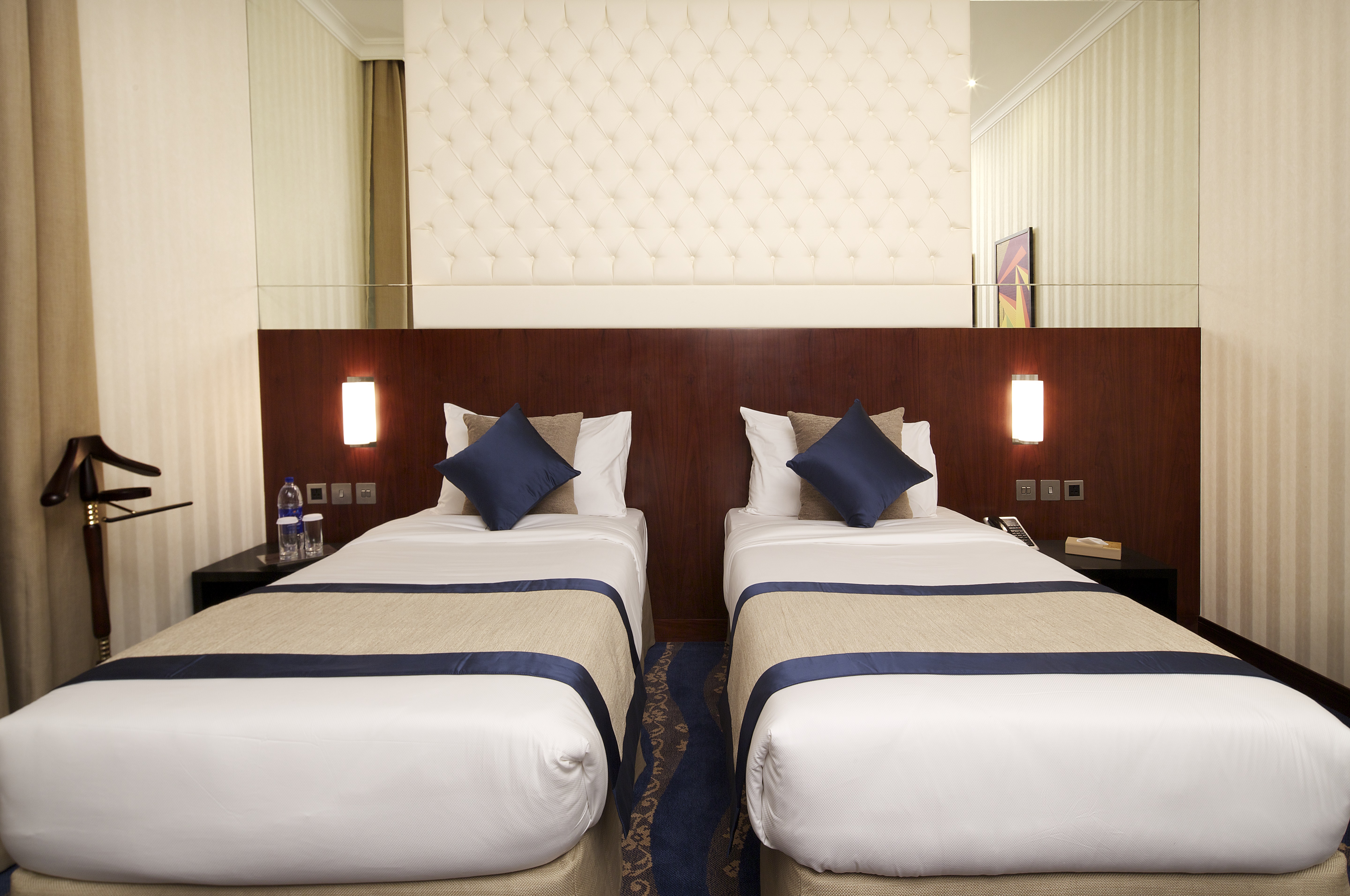 Hotel Sunday International